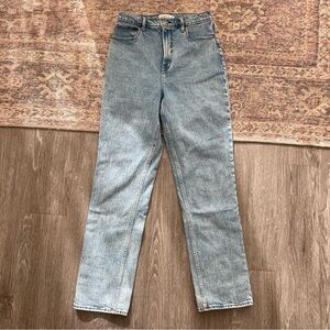Abercrombie & Fitch 90’s Straight Ultra High Rise Jean, Curve Love